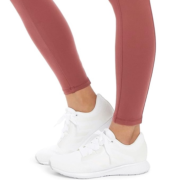 Danskin Performance Wide Waistband Dual Side-Pocket Ankle Legging in Spiced Chai - Picture 4 of 13